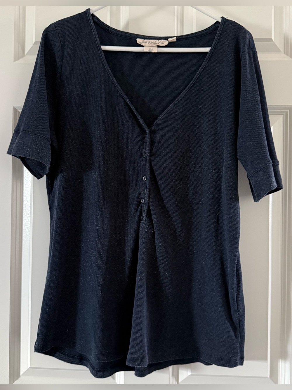 H&M dark navy blue Short-Sleeve V-Neck Button-Front Top